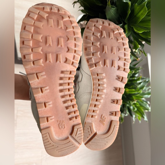 New Balance Women's Cream and Tan Sneakers - Picture 6 of 6
